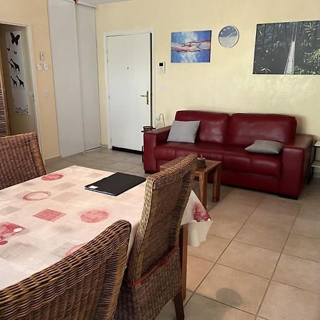 Saint-Raphael, Boulouris, F2 Dans Belle Residence 3 Piscines, Proche Bord De Mer Εξωτερικό φωτογραφία