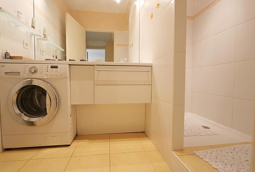 Saint-Raphael, Boulouris, F2 Dans Belle Residence 3 Piscines, Proche Bord De Mer Εξωτερικό φωτογραφία