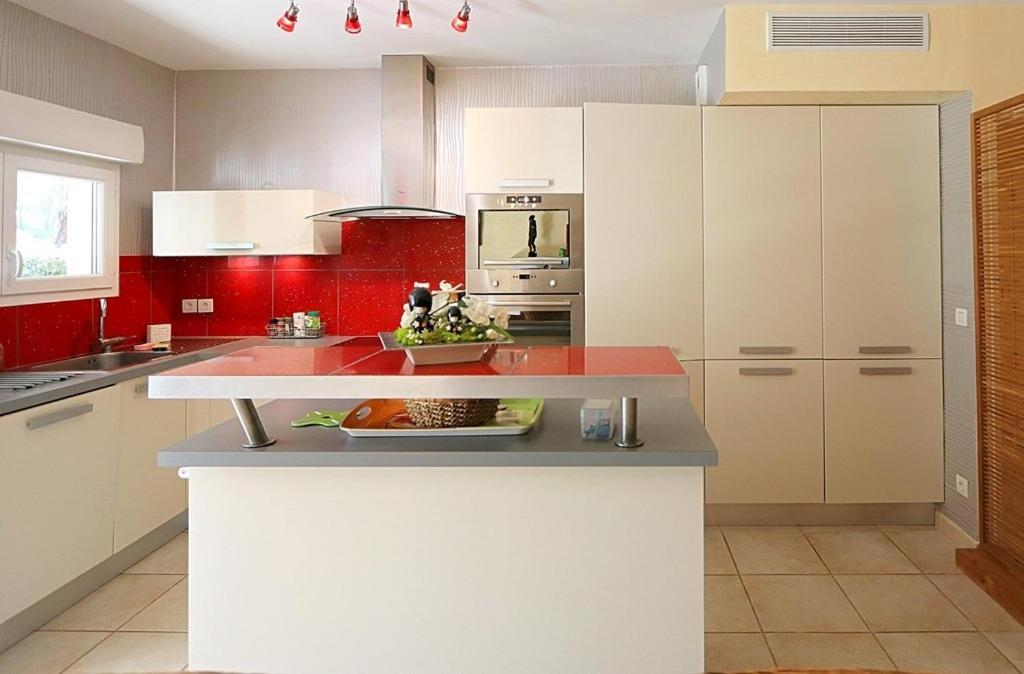 Saint-Raphael, Boulouris, F2 Dans Belle Residence 3 Piscines, Proche Bord De Mer Εξωτερικό φωτογραφία